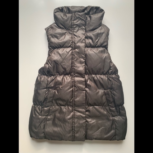 Gap Down Puffer Vest - Picture 1 of 3